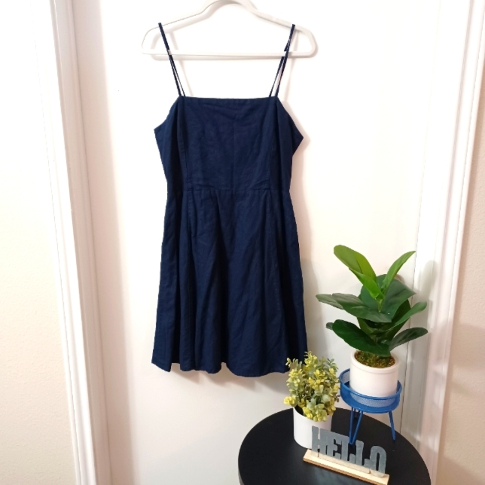 Gap linen dress